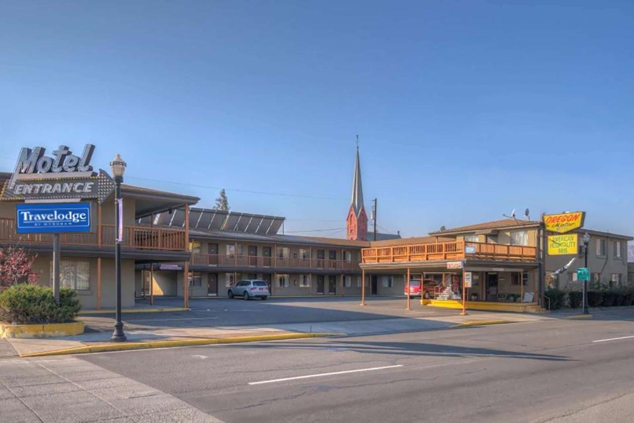 Travelodge By Wyndham The Dalles Exterior photo
